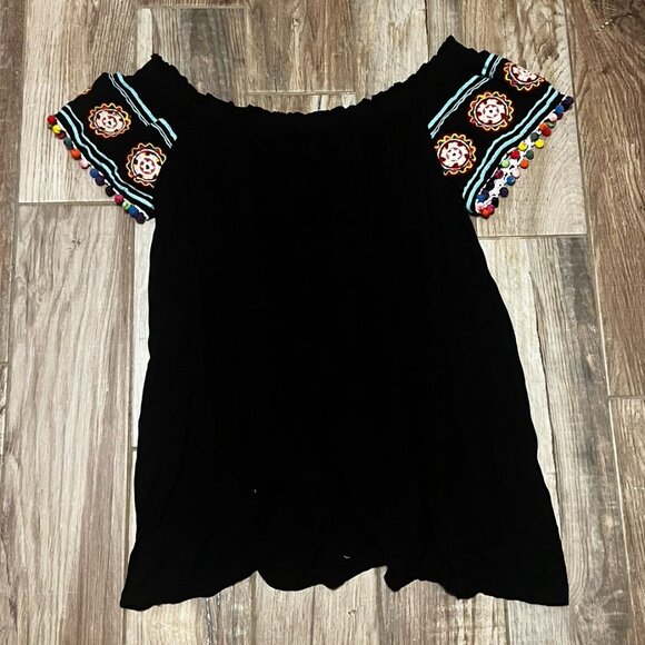Entro Off Shoulder Pom Pom Embroidered Boho Peasant Tunic - Picture 2 of 3